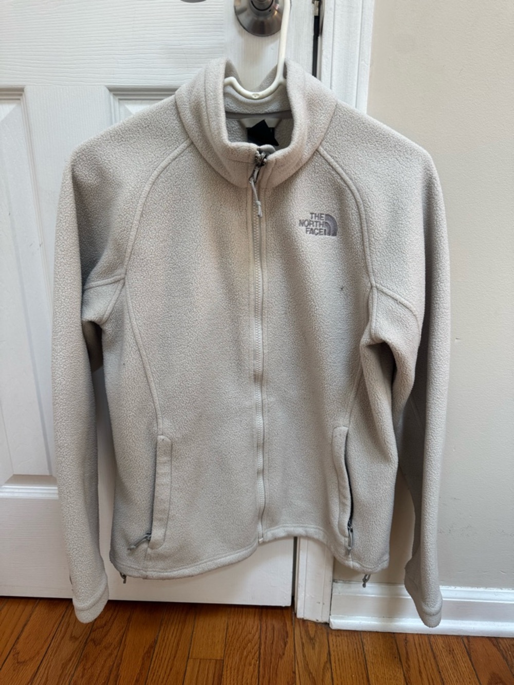 The North Face Women's Light Cream Fleece Jacket